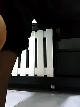 JasminePrice online show from December 1, 2025, 4:50 am