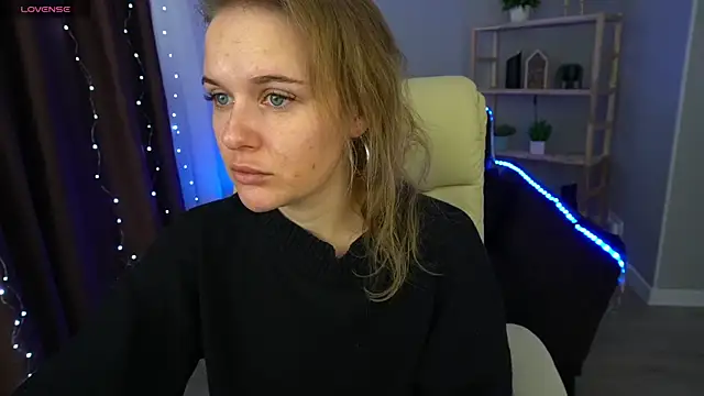 MaribelRiverr  online show from January 6, 2025, 7:09 am