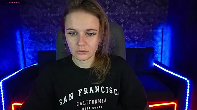 MaribelRiverr  online show from January 24, 2025, 6:35 am