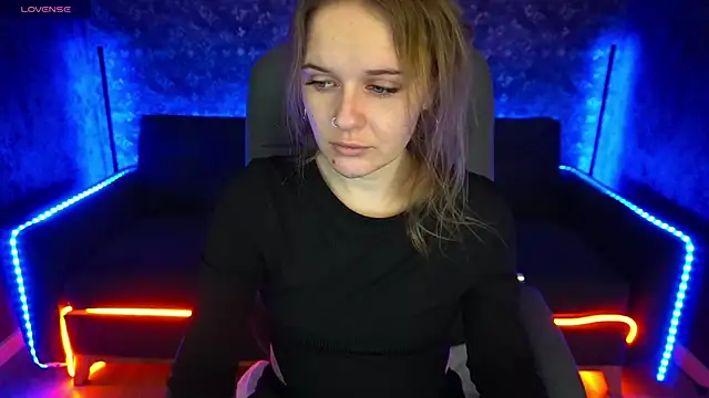 MaribelRiverr  online show from February 2, 2025, 6:26 am