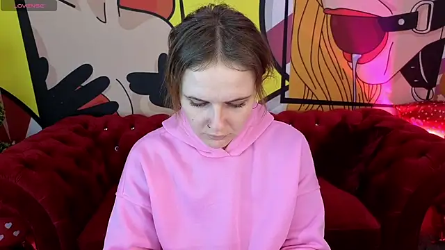 MaribelRiverr  online show from February 23, 2026, 6:44 am