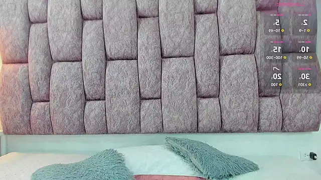 britanny-collyns online show from November 3, 2025, 7:37 pm