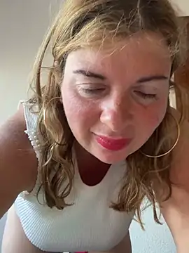 Snapshot of Lombada chatting on May 24, 2026, 5:34 am Lombada online show from May 24, 2026, 5:34 am