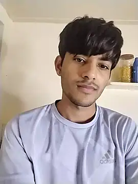 kingkartik7 online show from January 17, 2025, 7:49 pm