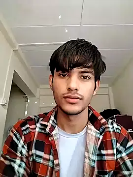 kingkartik7 online show from January 18, 2025, 8:41 am