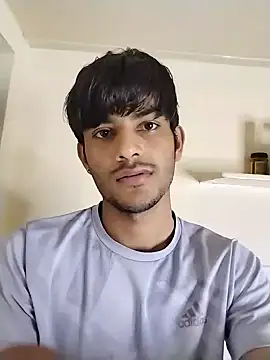 kingkartik7 online show from January 19, 2025, 10:06 pm