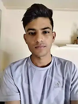 kingkartik7 online show from January 22, 2025, 8:17 pm