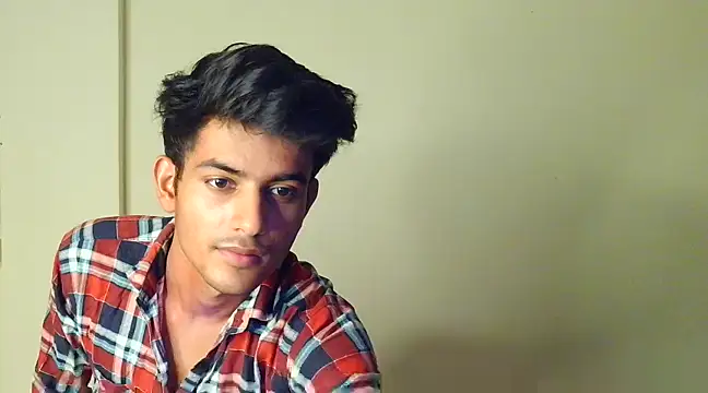 kingkartik7 online show from March 14, 2025, 9:32 pm