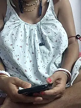 miss-Riy online show from July 21, 2026, 5:04 pm