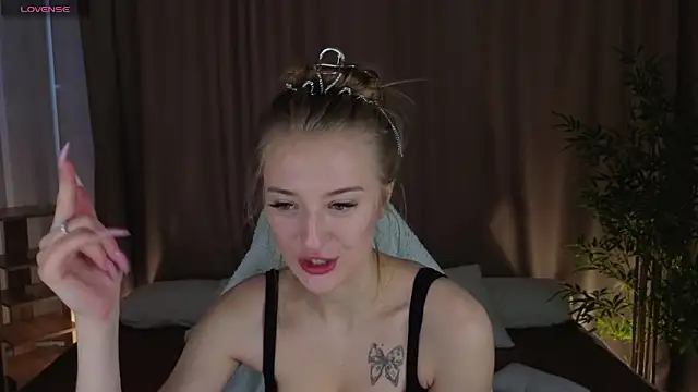 Stacy River online show from February 14, 2026, 9:28 am