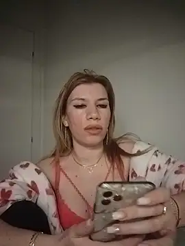 Snapshot of EvaRush chatting on February 25, 2026, 7:01 pm EvaRush online show from February 25, 2026, 7:01 pm