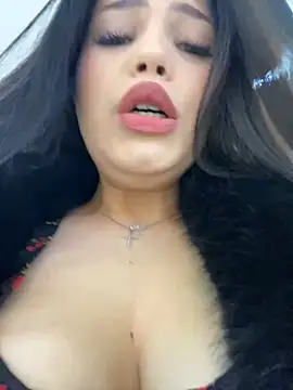 Chloe  Moon online show from December 25, 2024, 1:41 pm