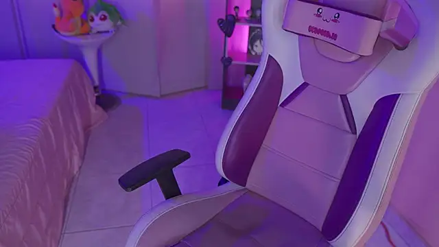 Snapshot of mara_jackson_ chatting on February 18, 2025, 12:28 pm mara jackson online show from February 18, 2025, 12:28 pm