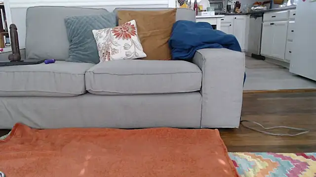 Snapshot of LauLauPAWG chatting on February 14, 2025, 5:36 pm LauLauPAWG online show from February 14, 2025, 5:36 pm