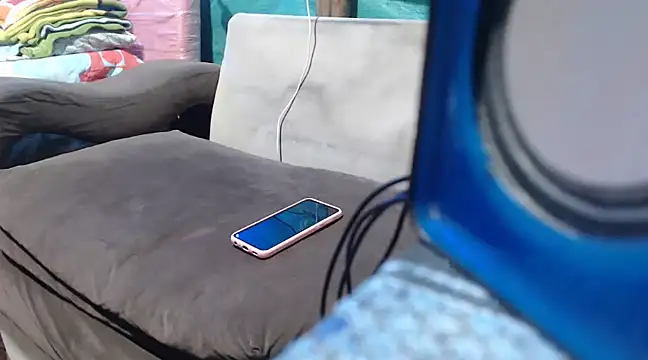 mom son dirty online show from March 5, 2025, 12:38 am