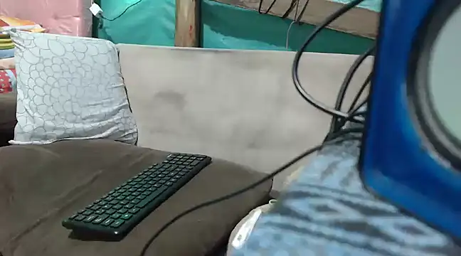 mom son dirty online show from March 13, 2025, 12:05 am