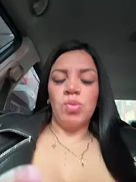 Snapshot of Milff_parkerrr chatting on February 10, 2025, 12:08 pm Milff parkerrr online show from February 10, 2025, 12:08 pm