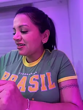 Snapshot of Milff_parkerrr chatting on October 29, 2025, 12:02 am Milff parkerrr online show from October 29, 2025, 12:02 am