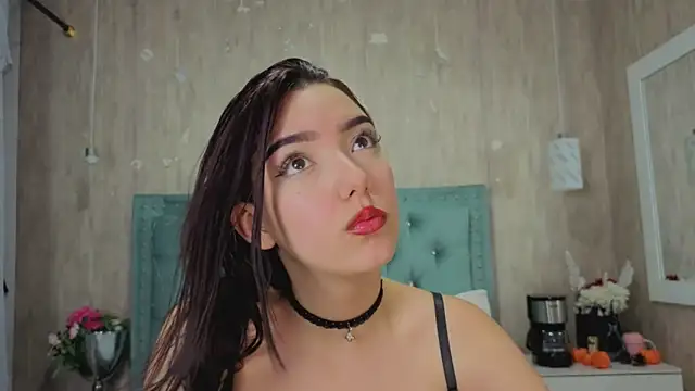 Marcelaa fox online show from February 9, 2026, 8:13 pm