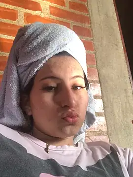 Salomecam30 online show from January 6, 2025, 8:39 pm