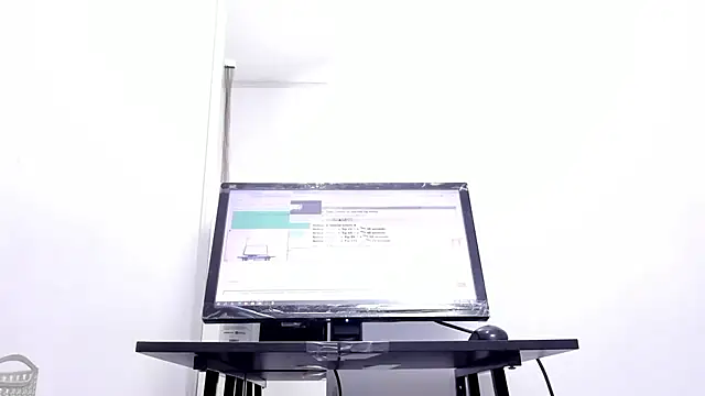 Snapshot of Dalia_20 chatting on January 25, 2025, 12:06 am Dalia 20 online show from January 25, 2025, 12:06 am