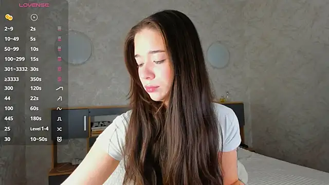 Snapshot of Butterflys1268 chatting on April 24, 2026, 8:06 am Butterflys1268 online show from April 24, 2026, 8:06 am