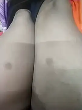 Snapshot of rohitlov150 chatting on February 27, 2025, 1:48 am rohitlov150 online show from February 27, 2025, 1:48 am