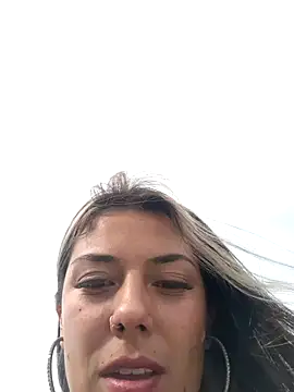 Sweel Leyva18 online show from December 6, 2024, 8:18 pm