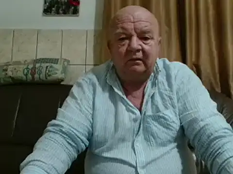 Snapshot of fullballs6 chatting on February 27, 2025, 3:04 am fullballs6 online show from February 27, 2025, 3:04 am