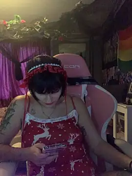 Snapshot of space_g1rl chatting on December 1, 2025, 3:06 pm space g1rl online show from December 1, 2025, 3:06 pm