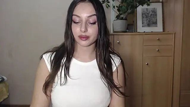 Snapshot of courtneyPerfect chatting on January 17, 2025, 5:51 pm courtneyPerfect online show from January 17, 2025, 5:51 pm