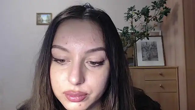 Snapshot of courtneyPerfect chatting on January 20, 2025, 2:57 pm courtneyPerfect online show from January 20, 2025, 2:57 pm