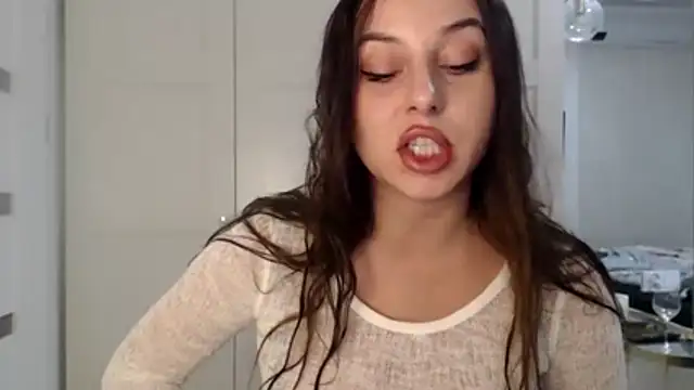 Snapshot of courtneyPerfect chatting on October 24, 2025, 2:13 pm courtneyPerfect online show from October 24, 2025, 2:13 pm