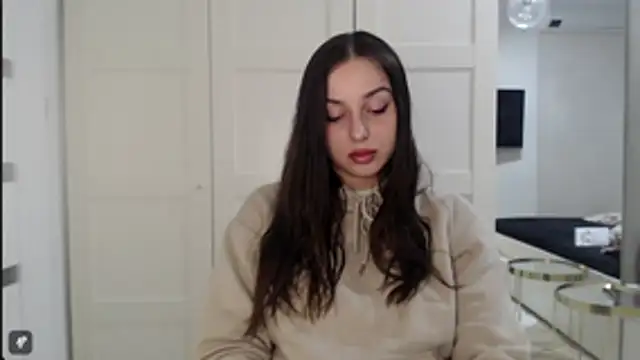 Snapshot of courtneyPerfect chatting on November 3, 2025, 3:13 pm courtneyPerfect online show from November 3, 2025, 3:13 pm