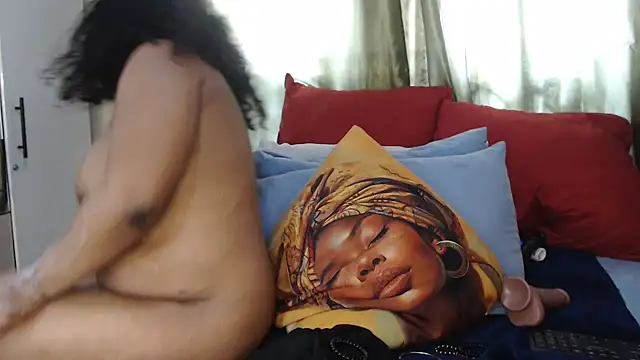 Foxybrownxx1 online show from March 20, 2026, 4:39 am