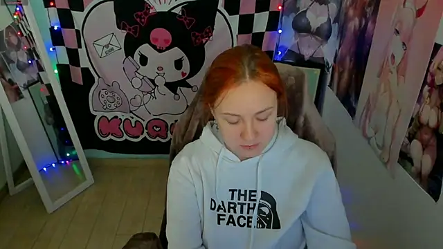 Snapshot of Rudy_02 chatting on December 6, 2024, 8:18 pm Rudy 02 online show from December 6, 2024, 8:18 pm