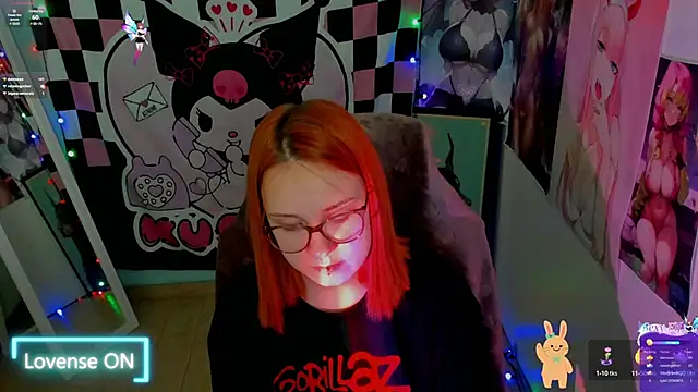 Snapshot of Rudy_02 chatting on December 8, 2024, 1:35 am Rudy 02 online show from December 8, 2024, 1:35 am