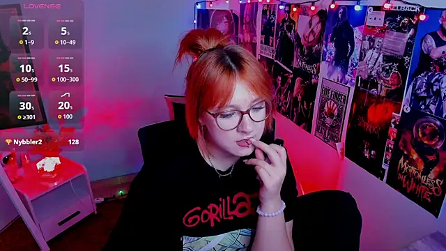 Snapshot of Rudy_02 chatting on September 9, 2025, 4:45 am Rudy 02 online show from September 9, 2025, 4:45 am