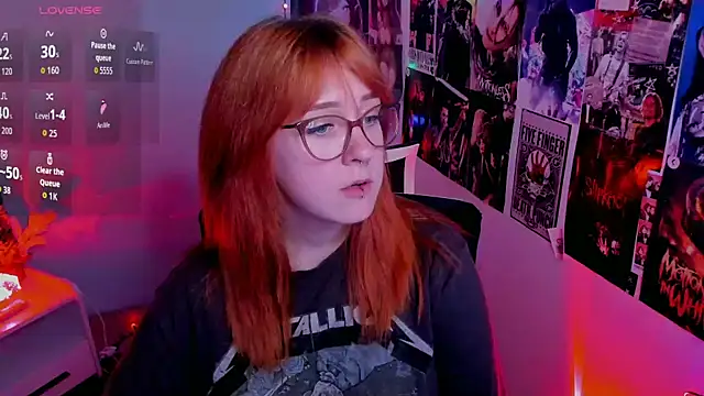 Snapshot of Rudy_02 chatting on September 17, 2025, 6:20 pm Rudy 02 online show from September 17, 2025, 6:20 pm