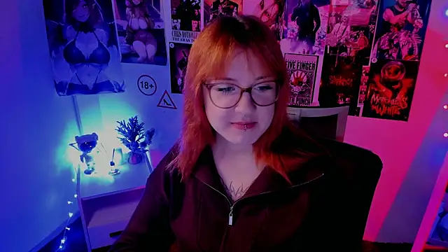 Snapshot of Rudy_02 chatting on September 24, 2025, 8:23 pm Rudy 02 online show from September 24, 2025, 8:23 pm