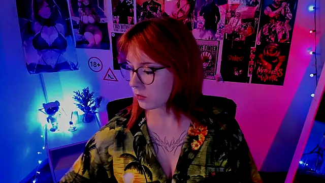 Snapshot of Rudy_02 chatting on September 25, 2025, 6:33 pm Rudy 02 online show from September 25, 2025, 6:33 pm