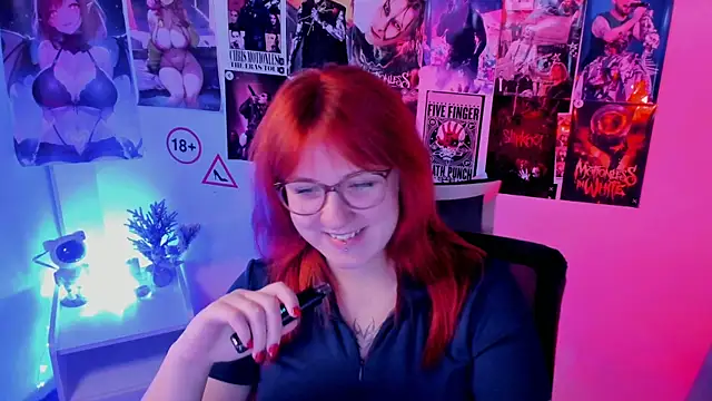 Snapshot of Rudy_02 chatting on October 11, 2025, 8:18 pm Rudy 02 online show from October 11, 2025, 8:18 pm