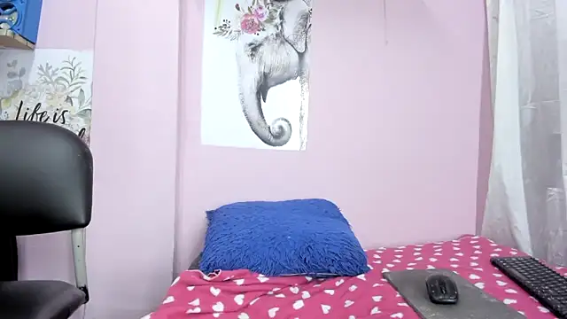 aitanacortes online show from January 7, 2025, 3:54 pm