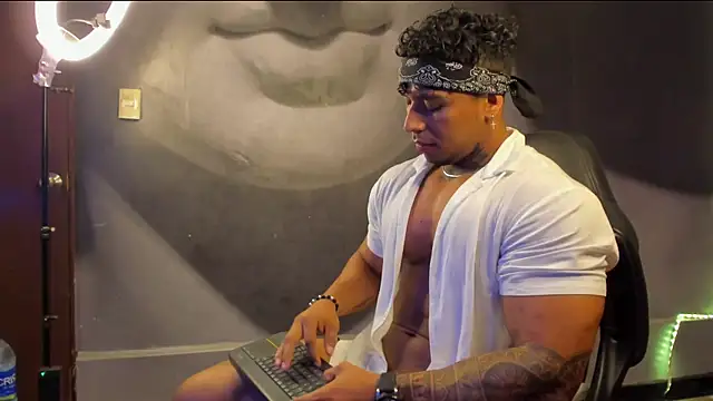 bradley smith online show from February 16, 2025, 1:38 pm