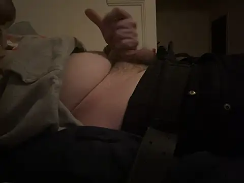 Snapshot of chicostick413 chatting on February 10, 2025, 12:41 am chicostick413 online show from February 10, 2025, 12:41 am