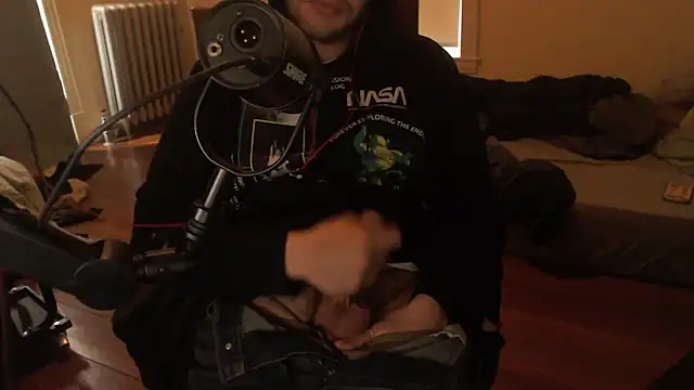 Snapshot of chicostick413 chatting on March 1, 2025, 1:51 pm chicostick413 online show from March 1, 2025, 1:51 pm