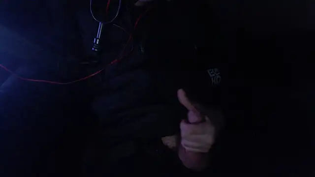 Snapshot of chicostick413 chatting on March 12, 2025, 2:41 am chicostick413 online show from March 12, 2025, 2:41 am