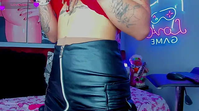 sallybrown  online show from December 14, 2024, 6:20 pm