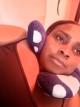 NicolVilla online show from April 9, 2026, 8:14 pm