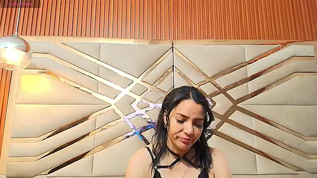 Sluttyandmature online show from March 3, 2025, 12:48 pm